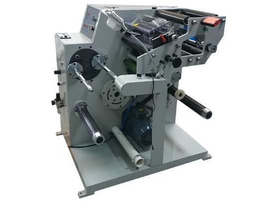 Umroll- und Schneidmaschine EASYline US-320QC und US-420QC Umroll- und Schneidmaschine EASYline US-320QC und US-420QC